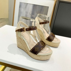 Louis Vuitton Sandals